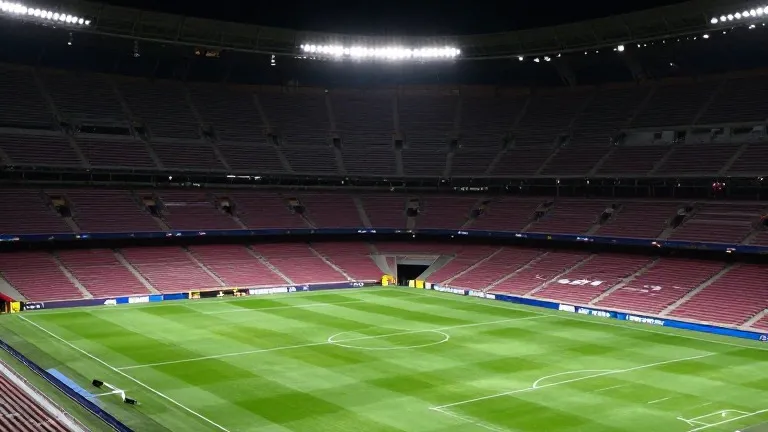 Madrid aims to cut Barcelona's lead to three points in Sunday clash